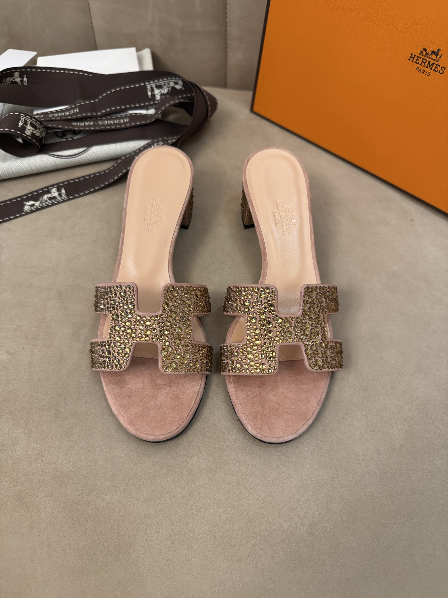 Oasis Sandal