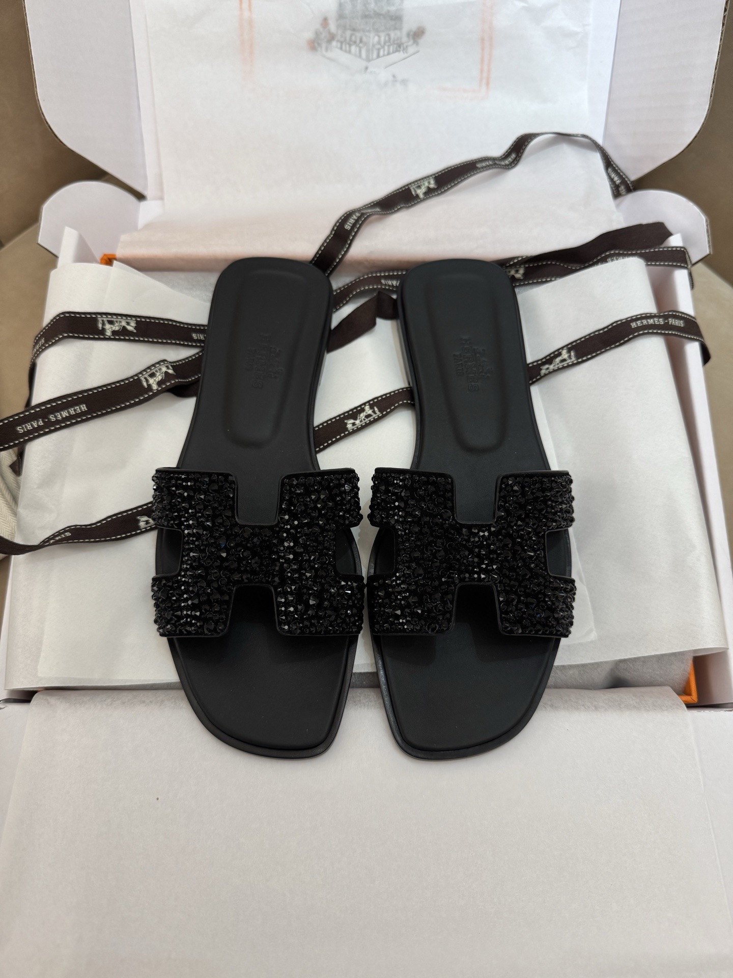Oran Sandal