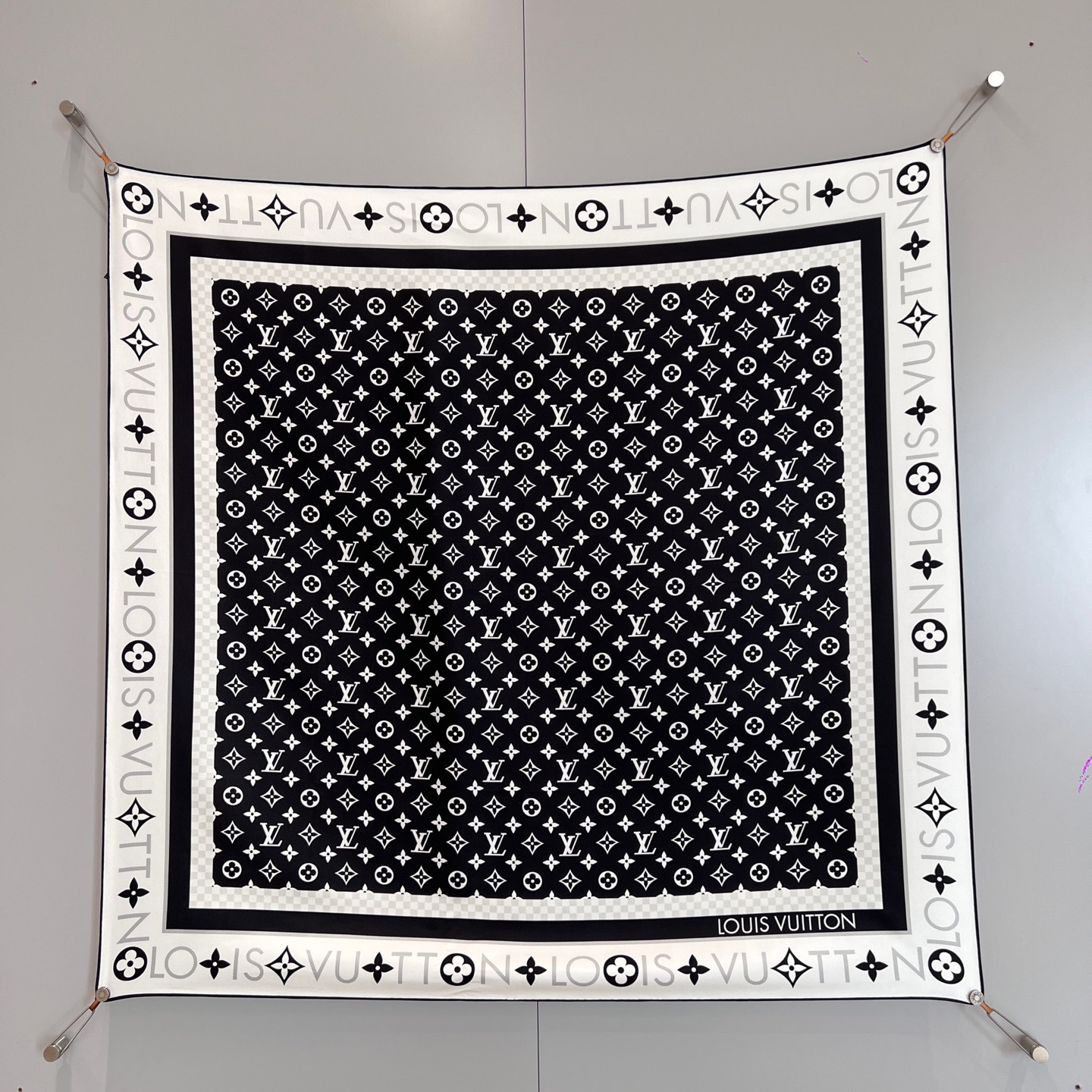 90x90cm