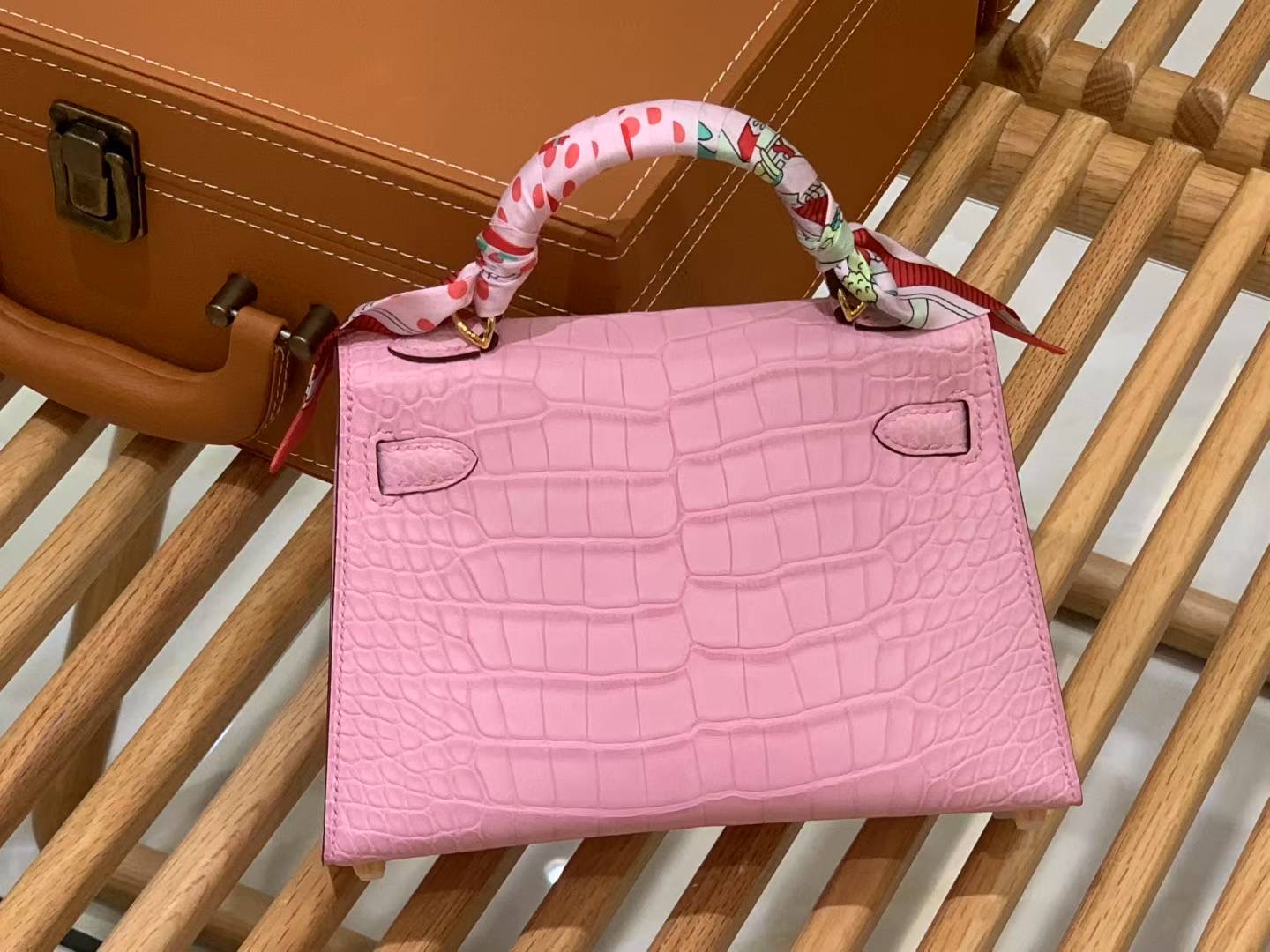 Minikelly - crocodile  - Image 4