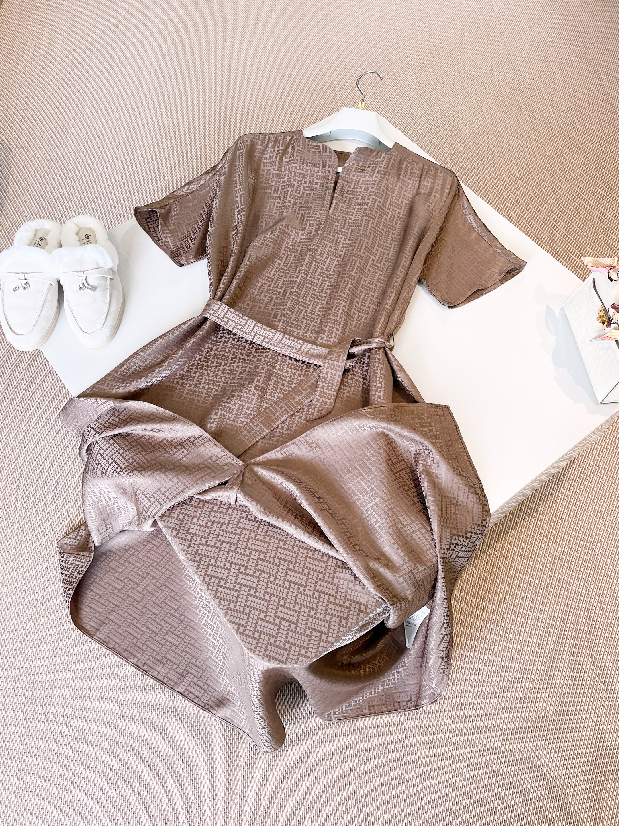 DRESS  - Image 2