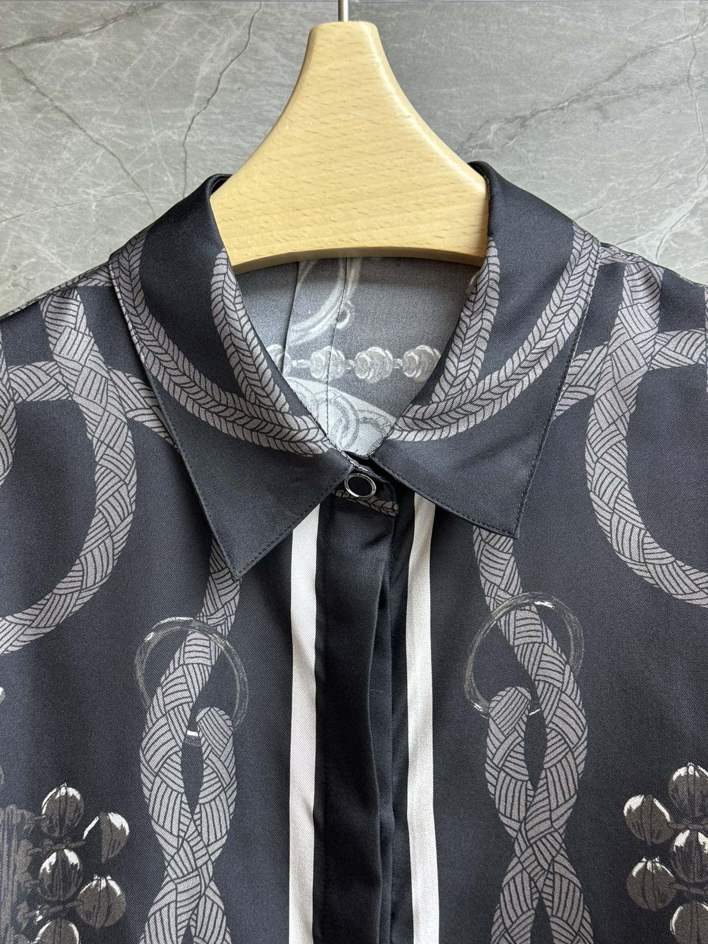 SHIRT - Image 2