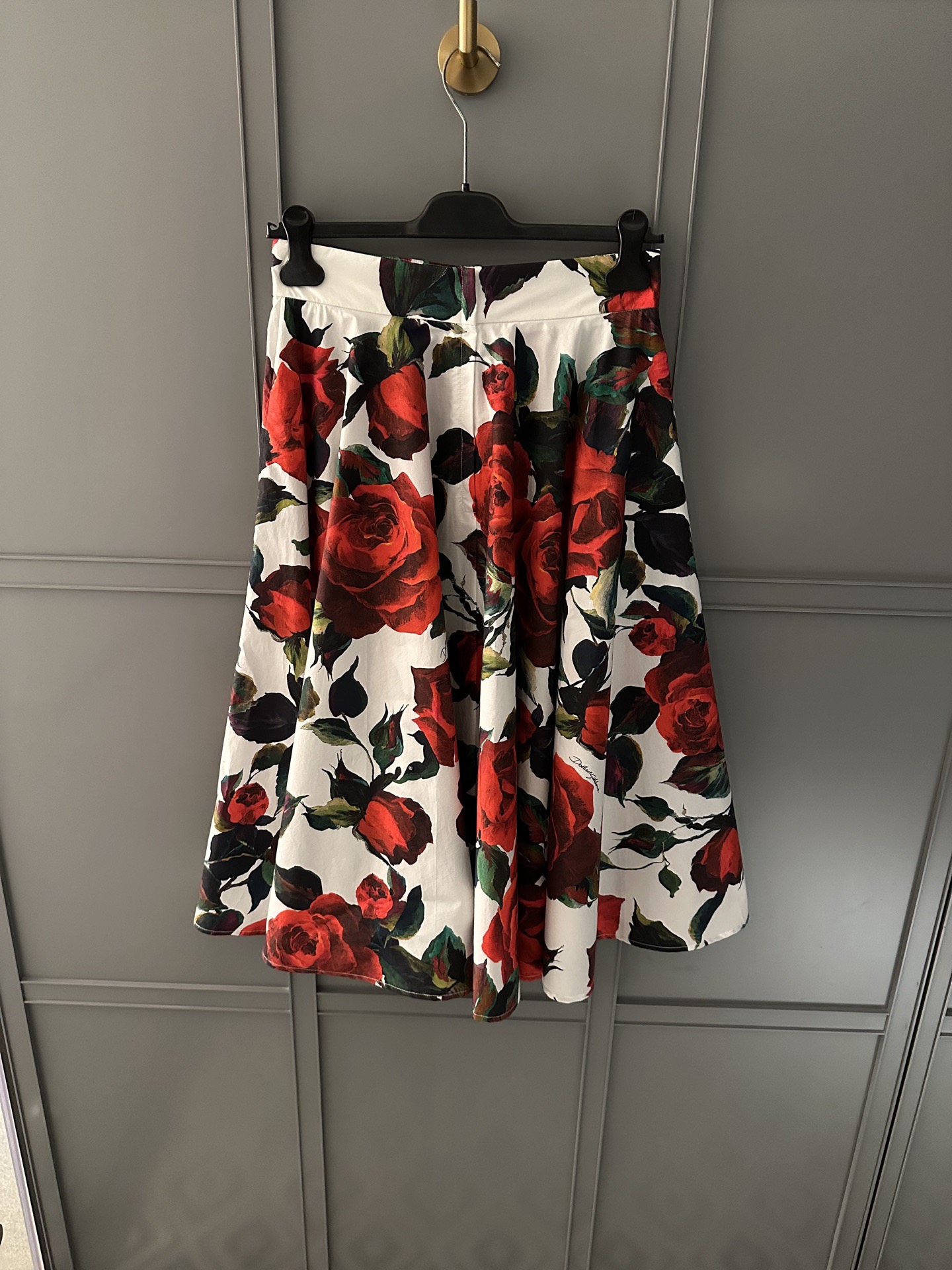 SKIRT - Image 2