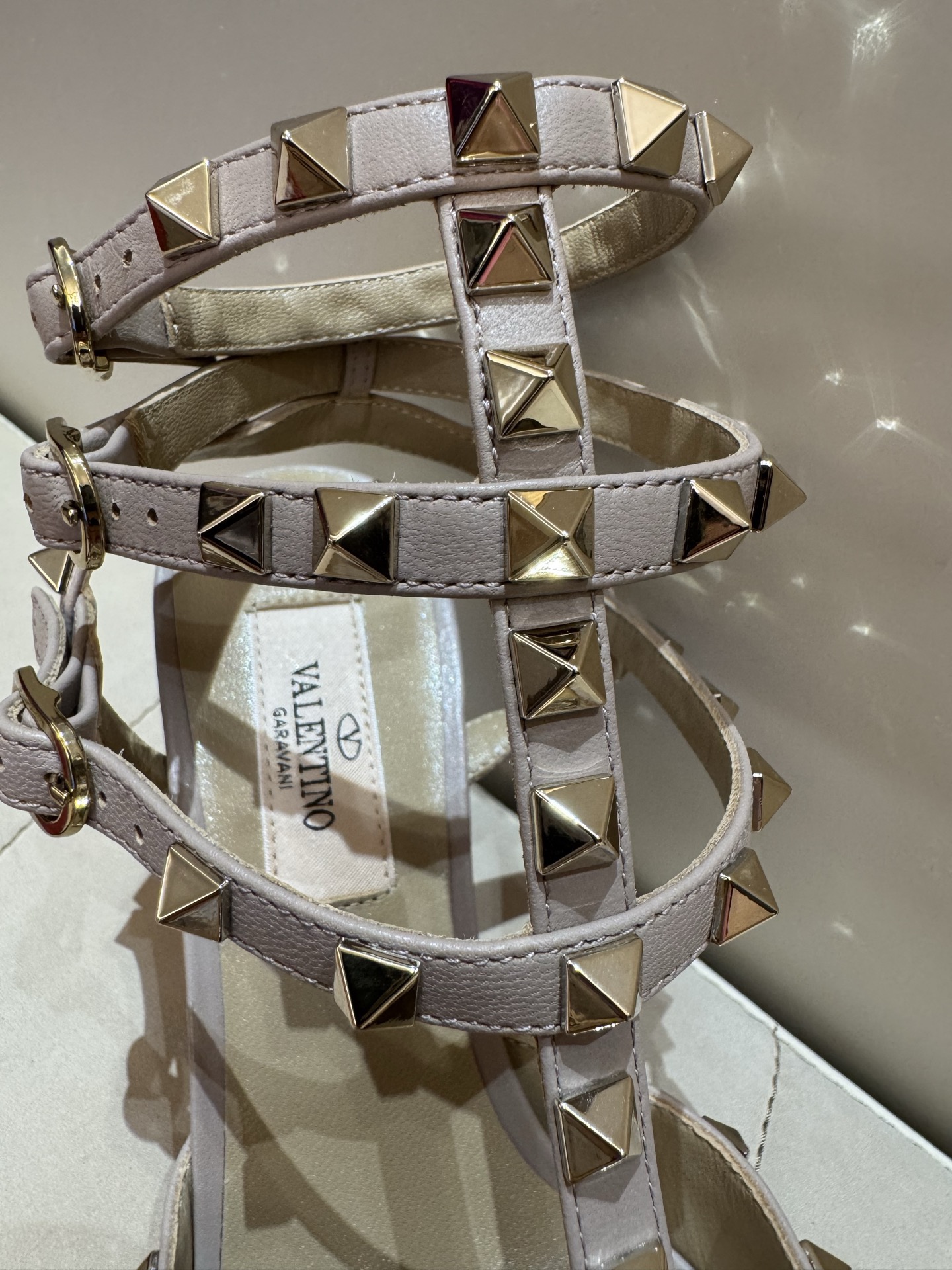 فالينتينو - VALENTINO - Image 7