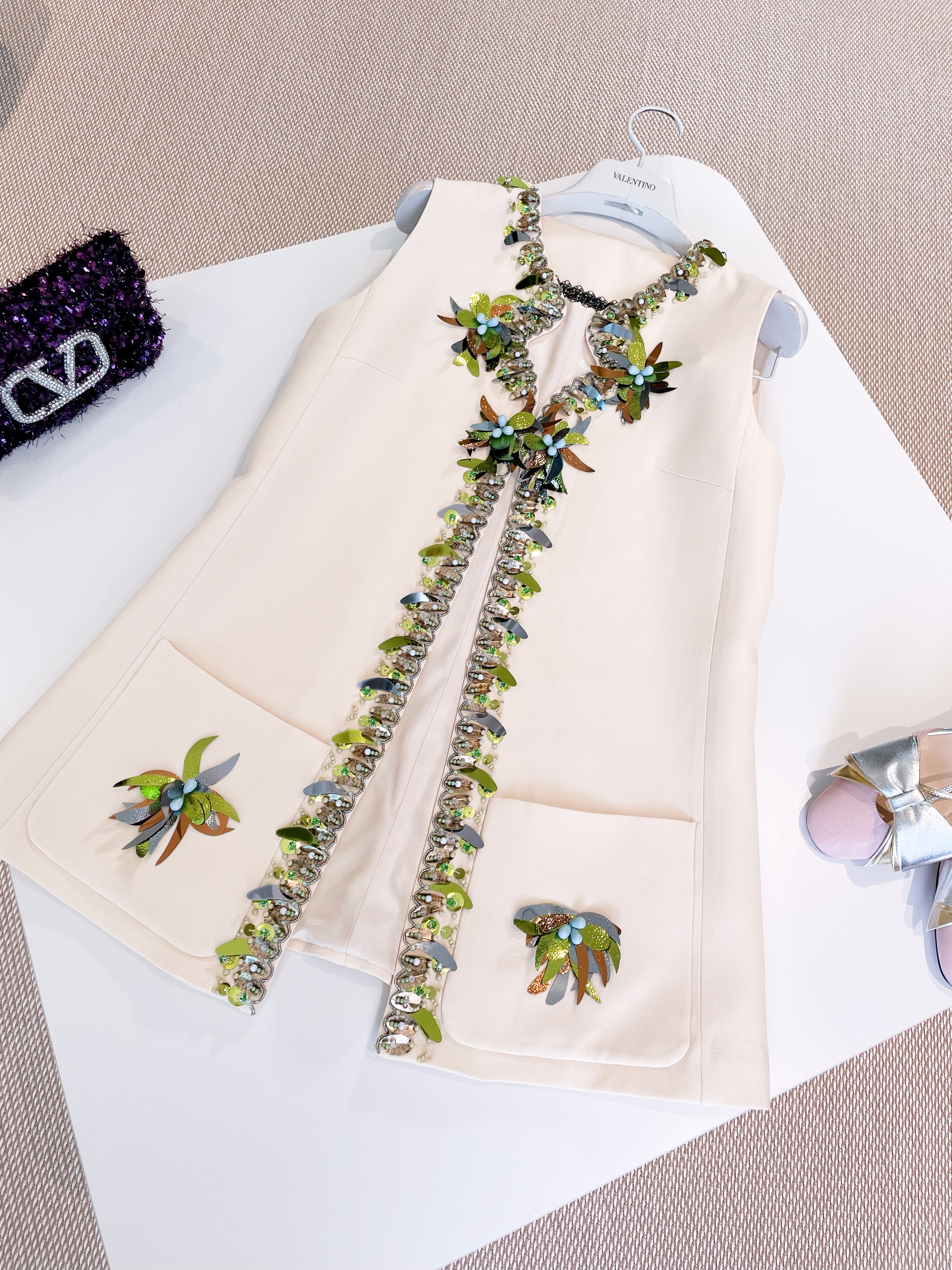 DRESS - Image 2