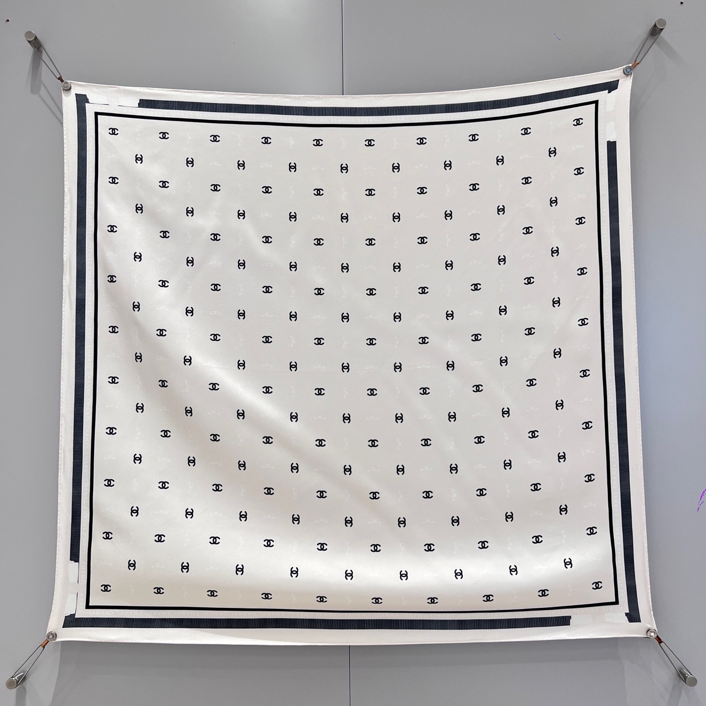 90x90cm