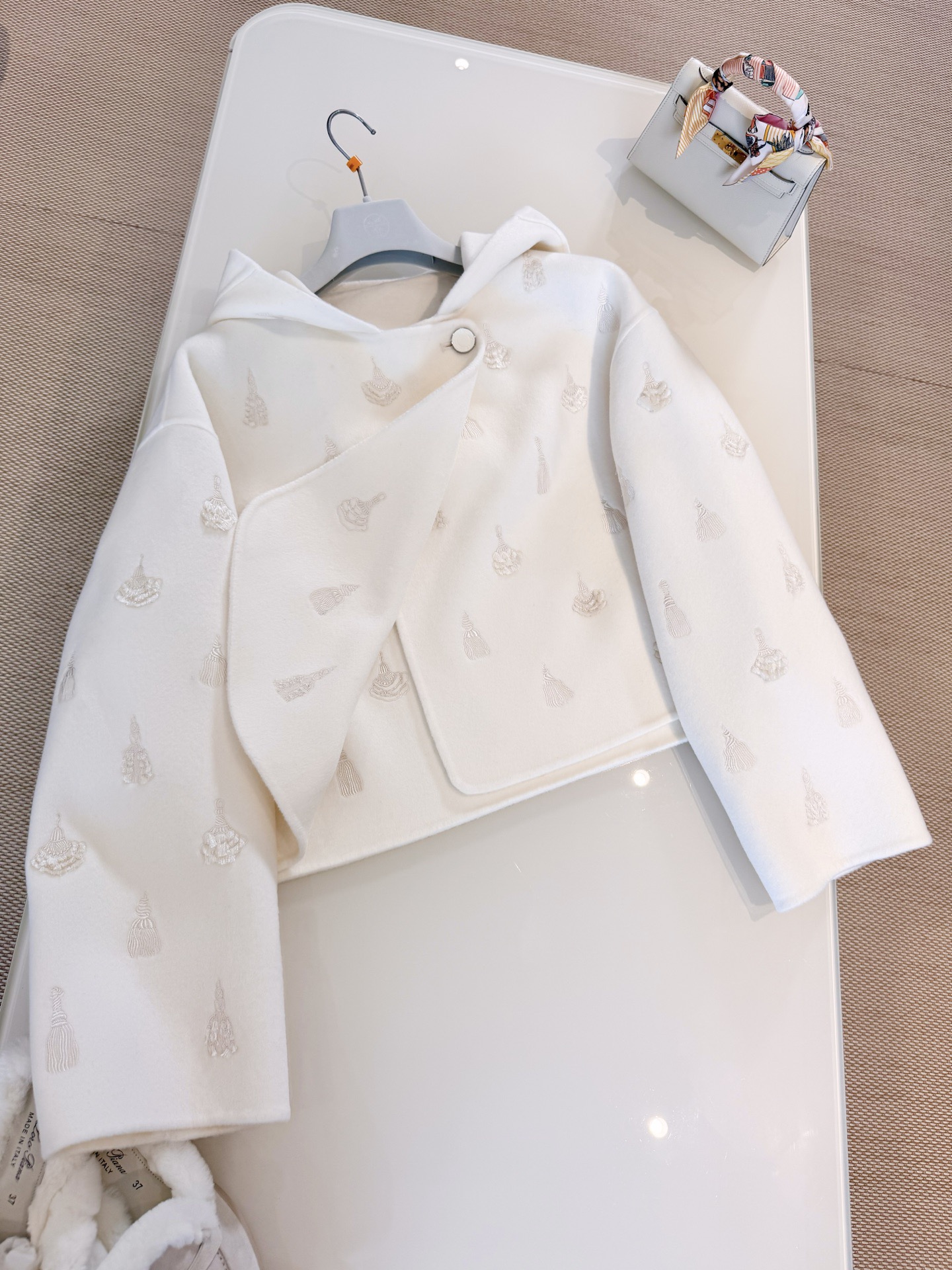 COAT - Image 5