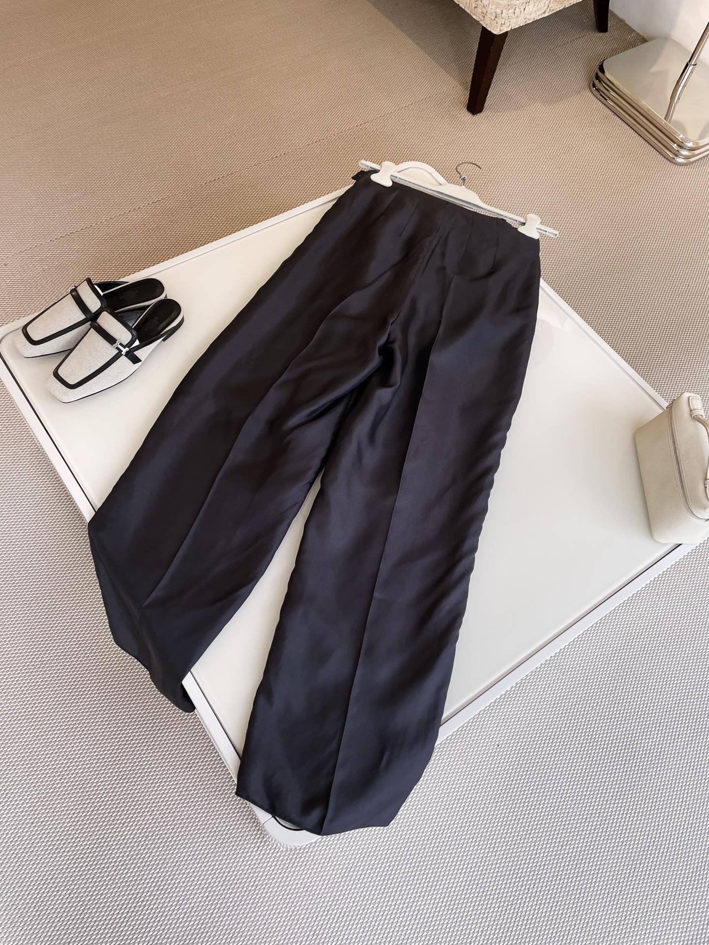PANTS  - Image 3