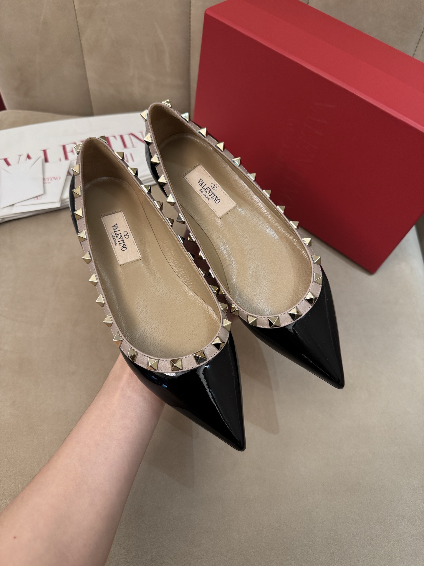 Patent Rockstud Flat - Image 3