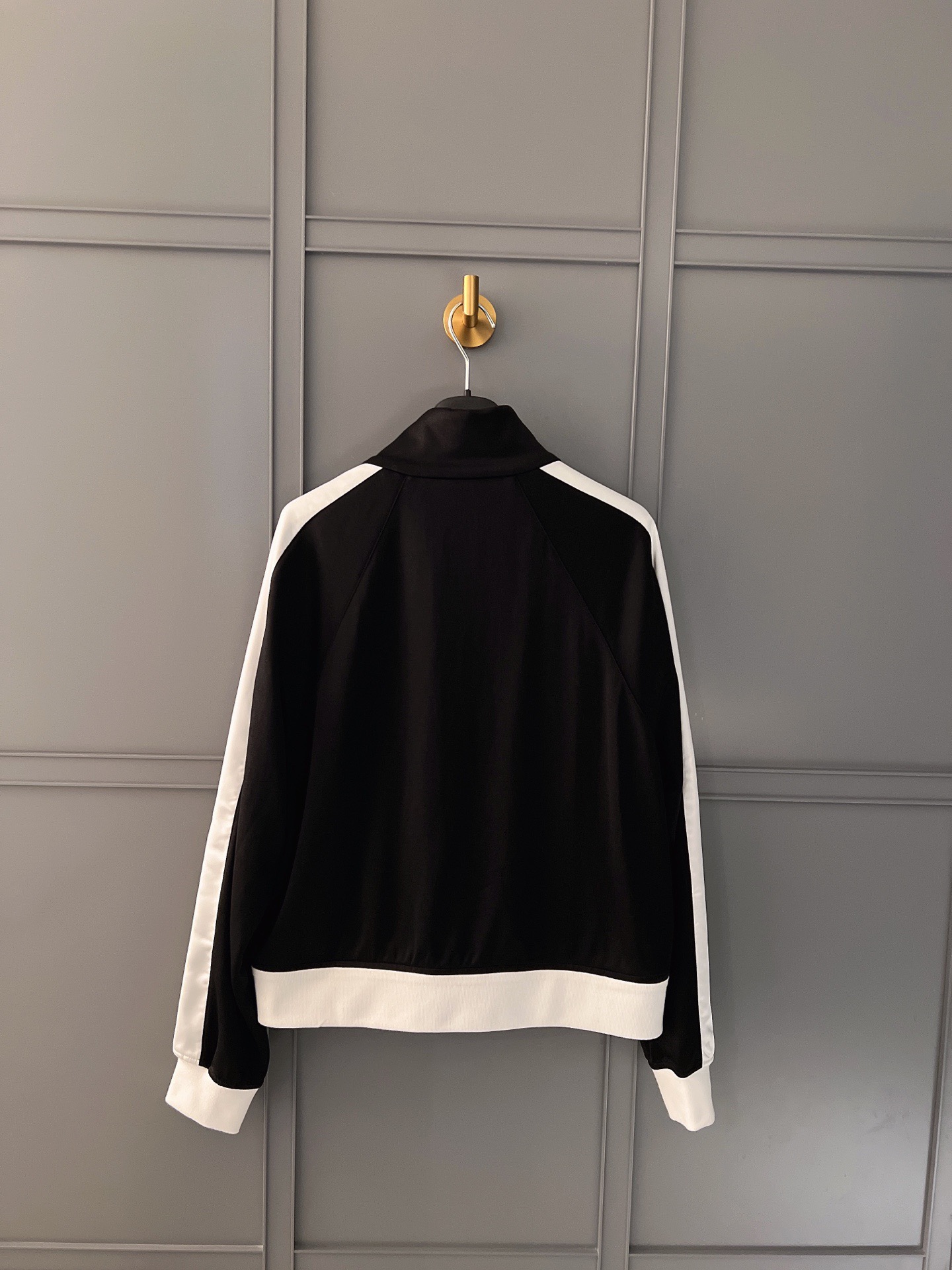 JACKET  - Image 2