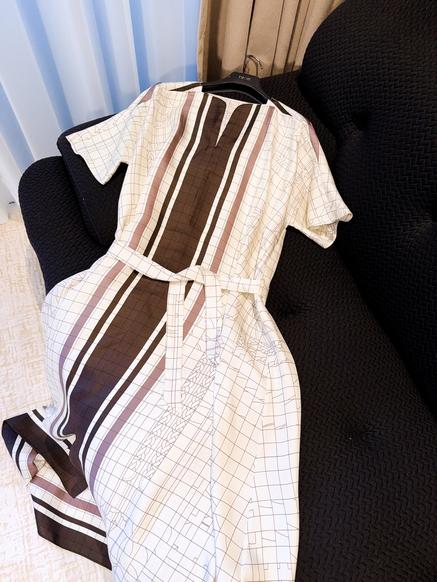 DRESS - Image 3