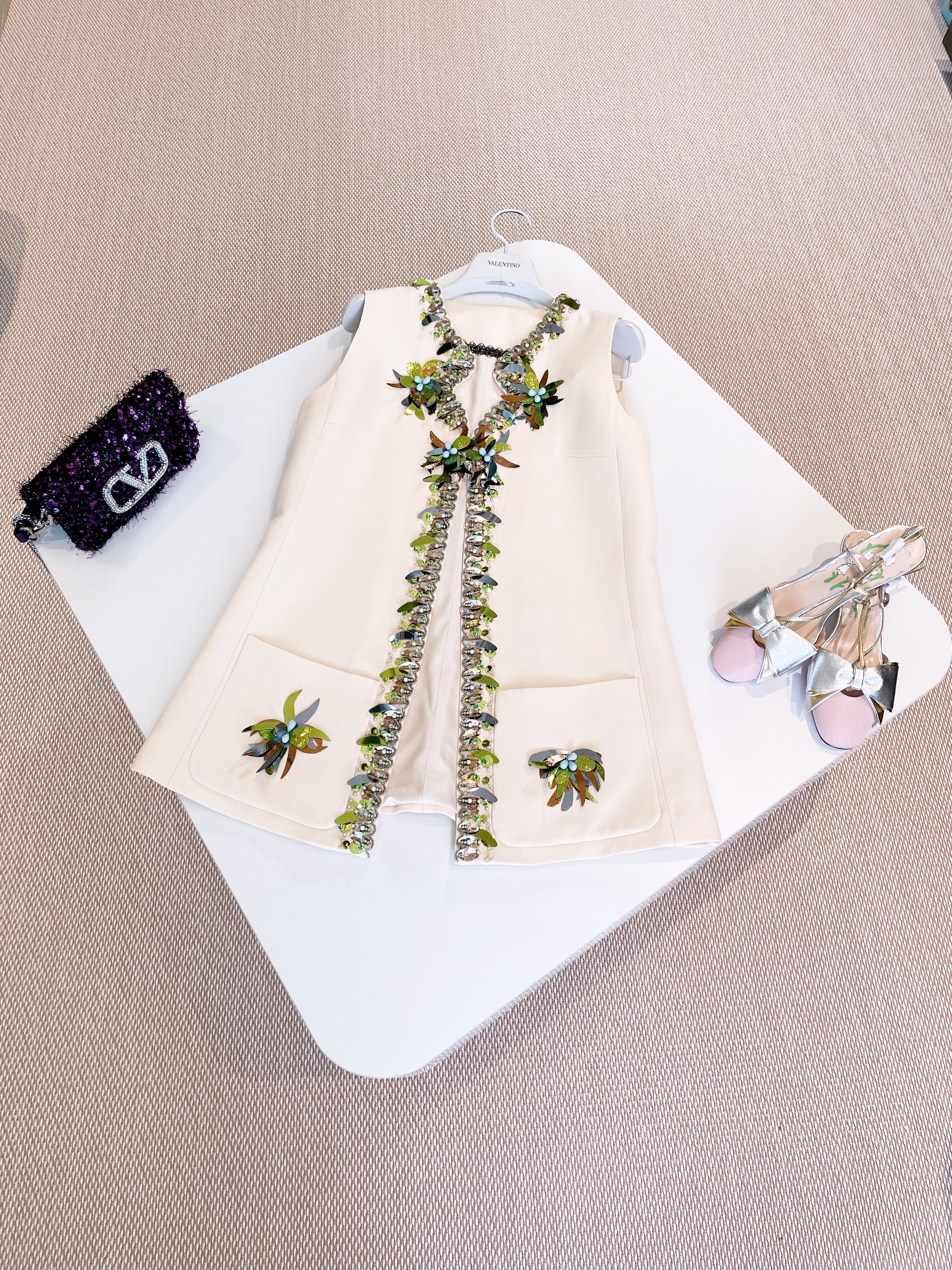 DRESS - Image 3