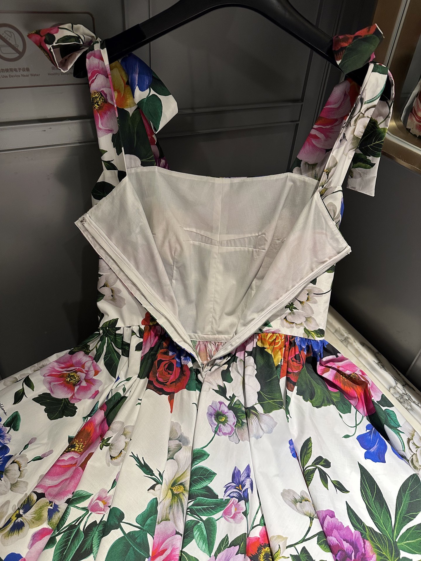 DRESS - Image 8