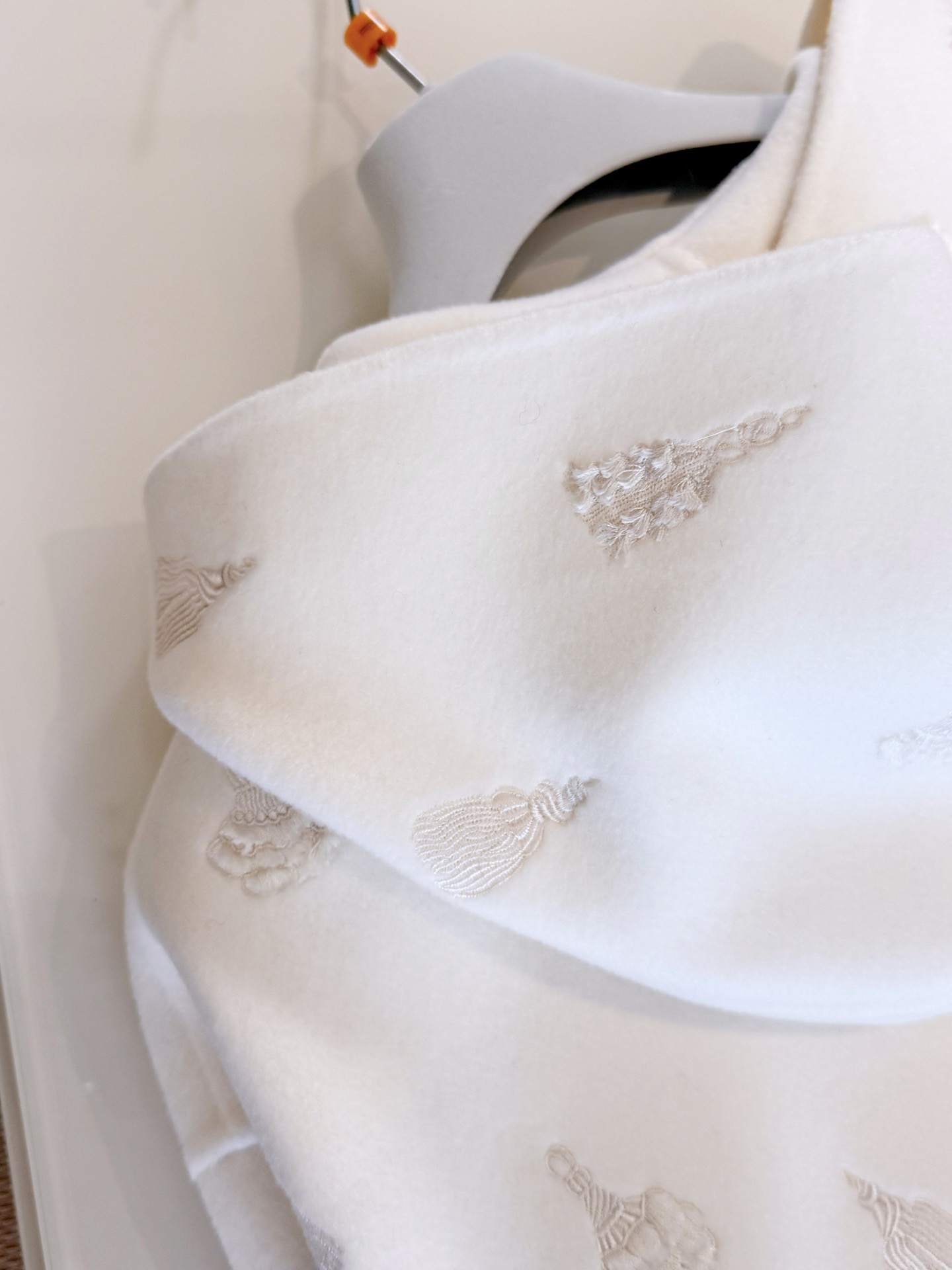 COAT - Image 7
