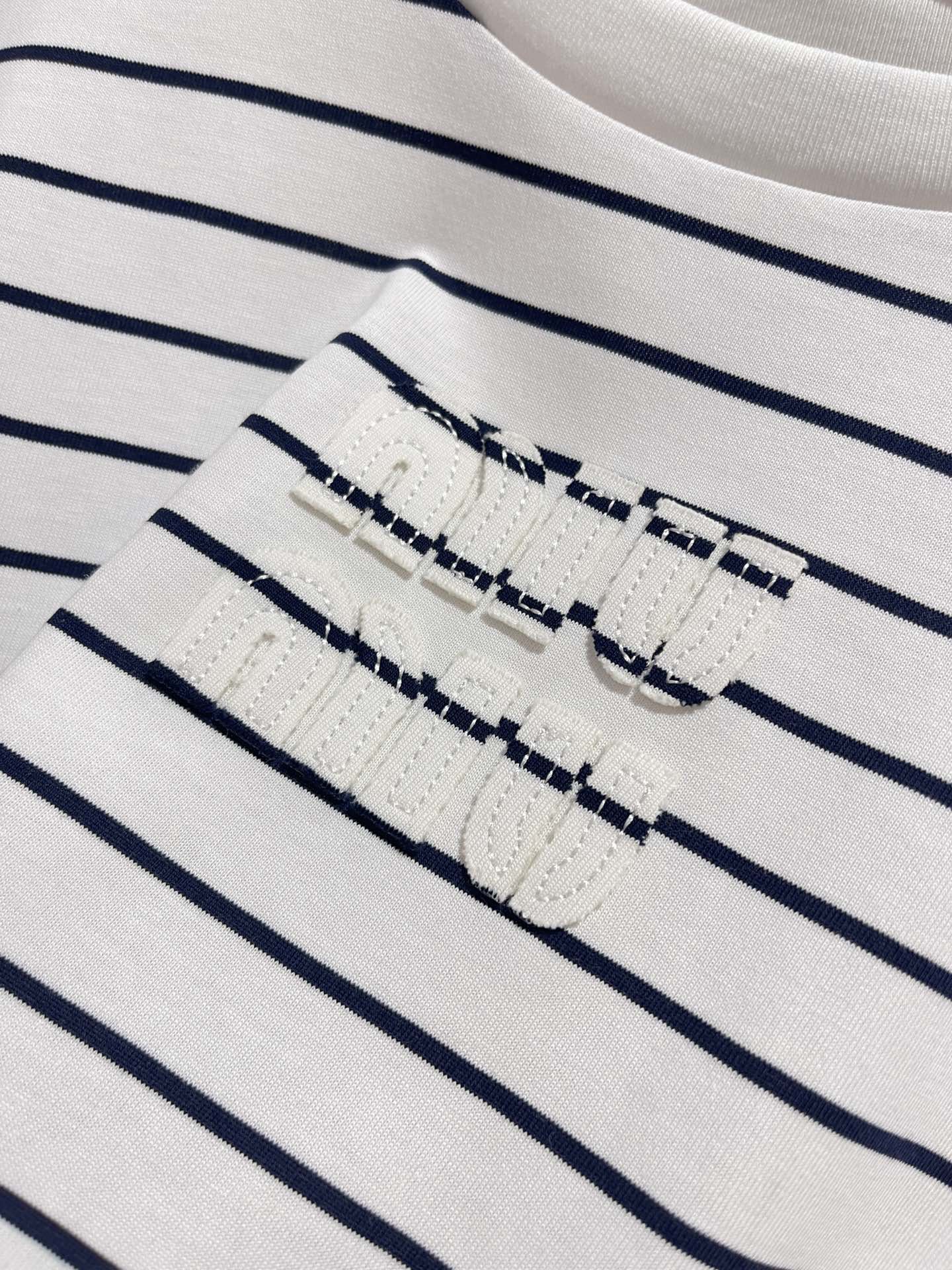 SWEATER  - Image 6