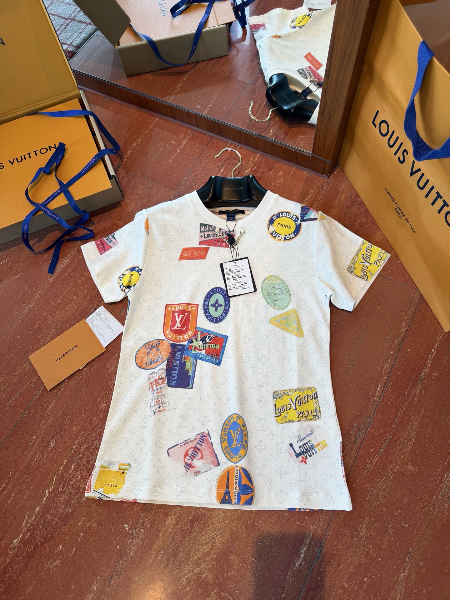 TSHIRT 