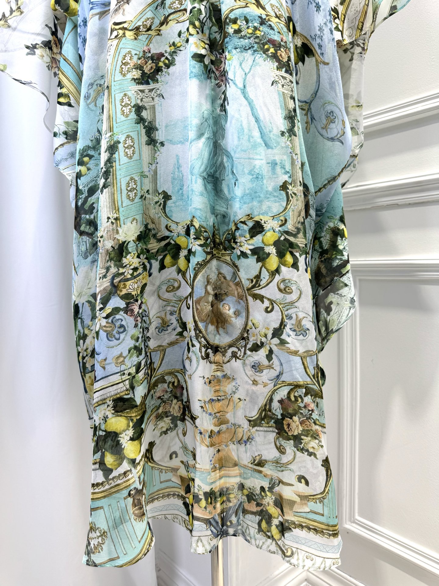 CAMILLA - Image 6