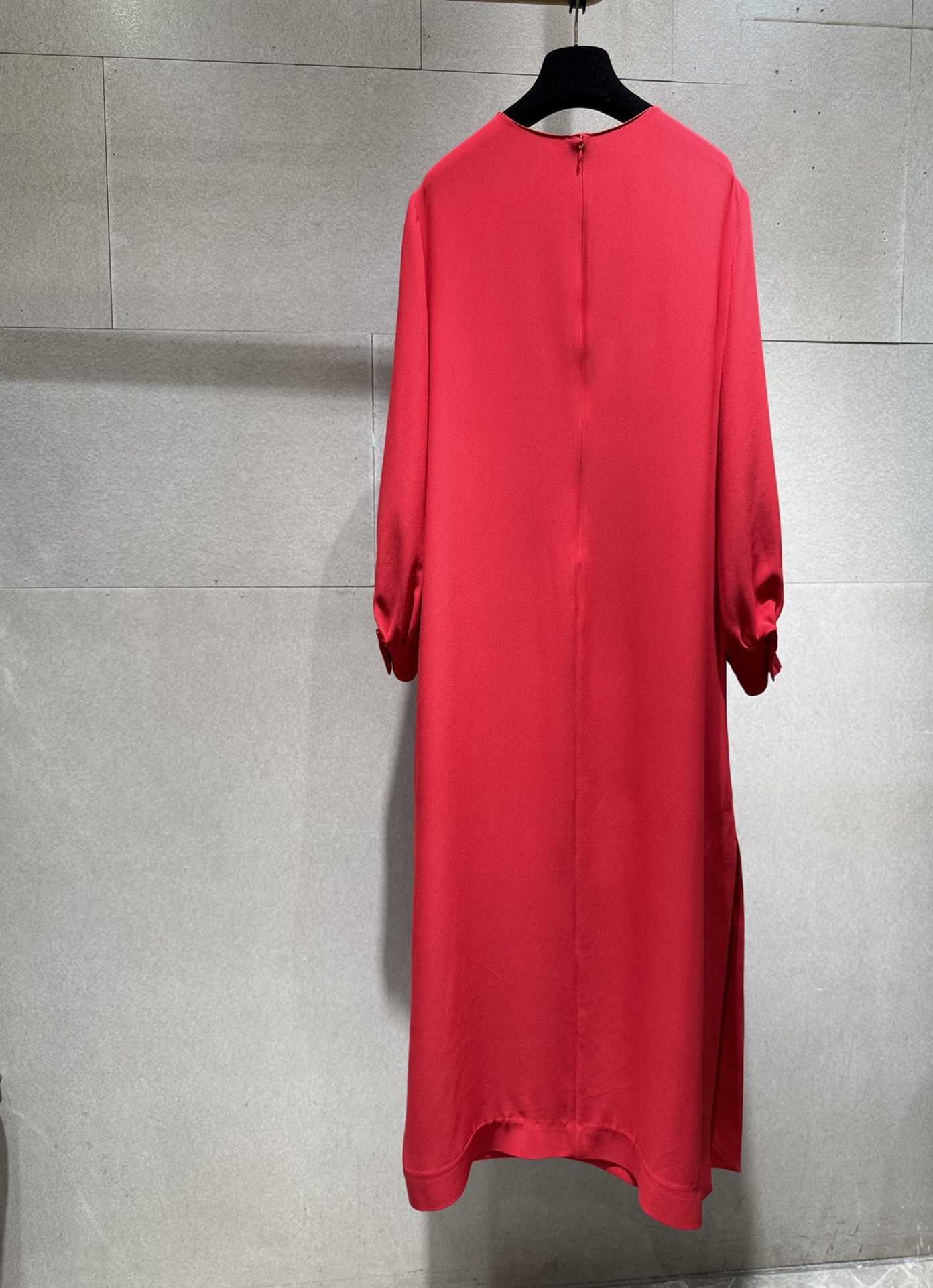 DRESS - Image 2