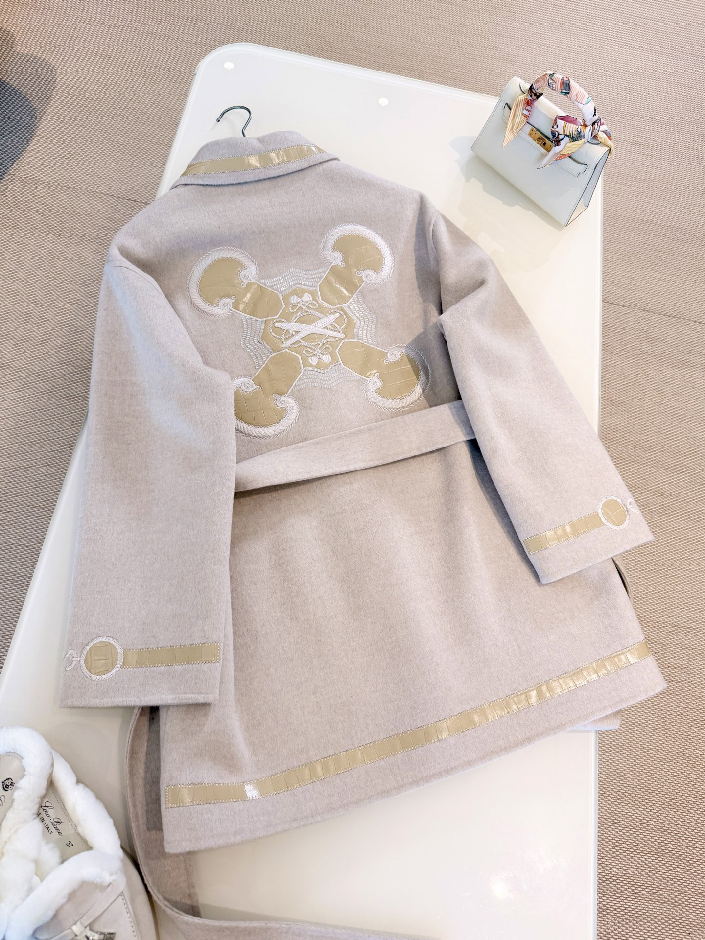 COAT - Image 8
