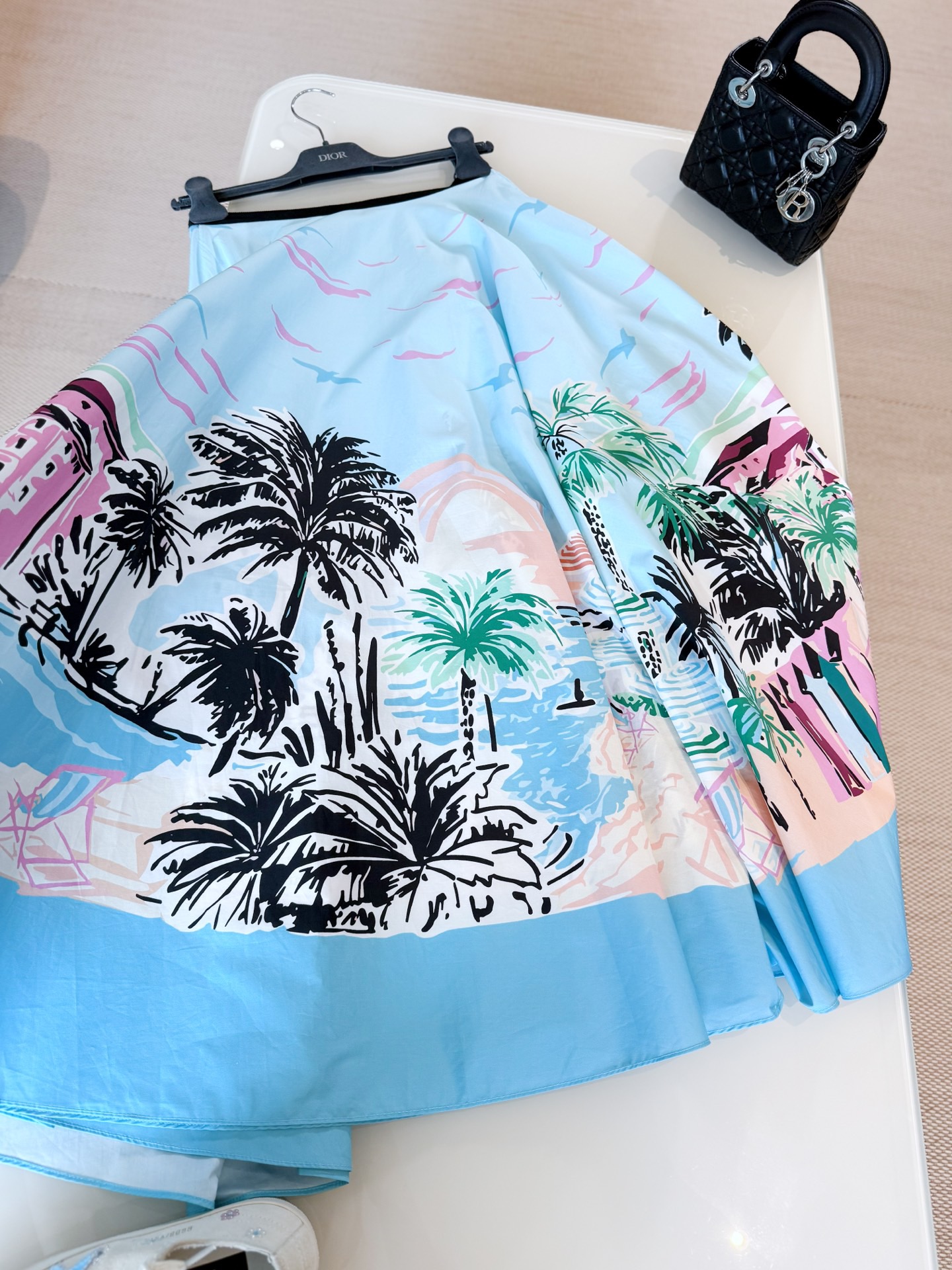 SKIRT - Image 2