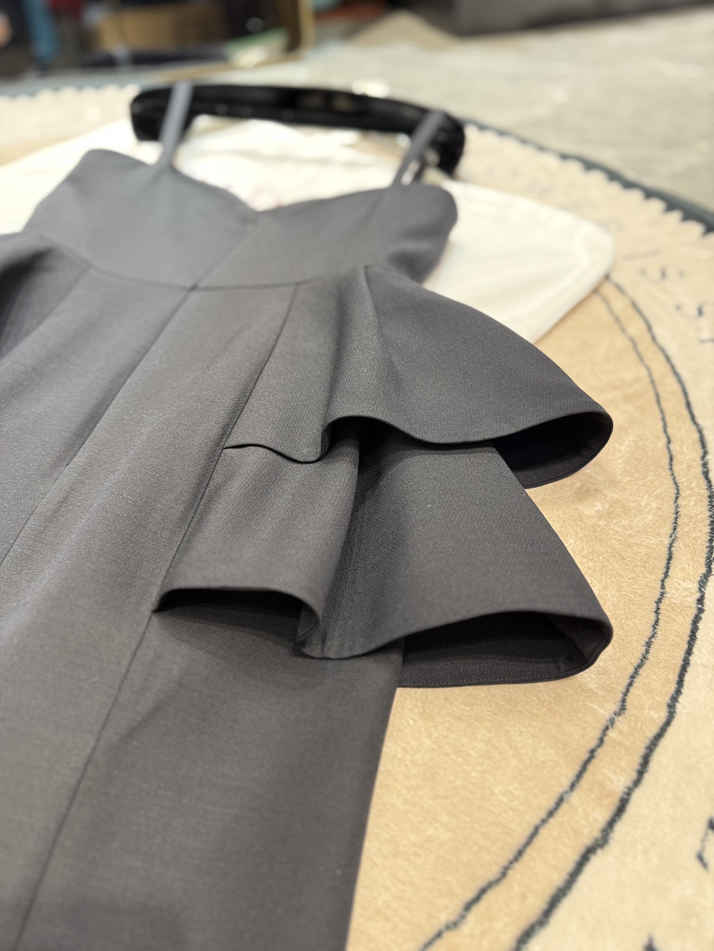 DRESS - Image 6